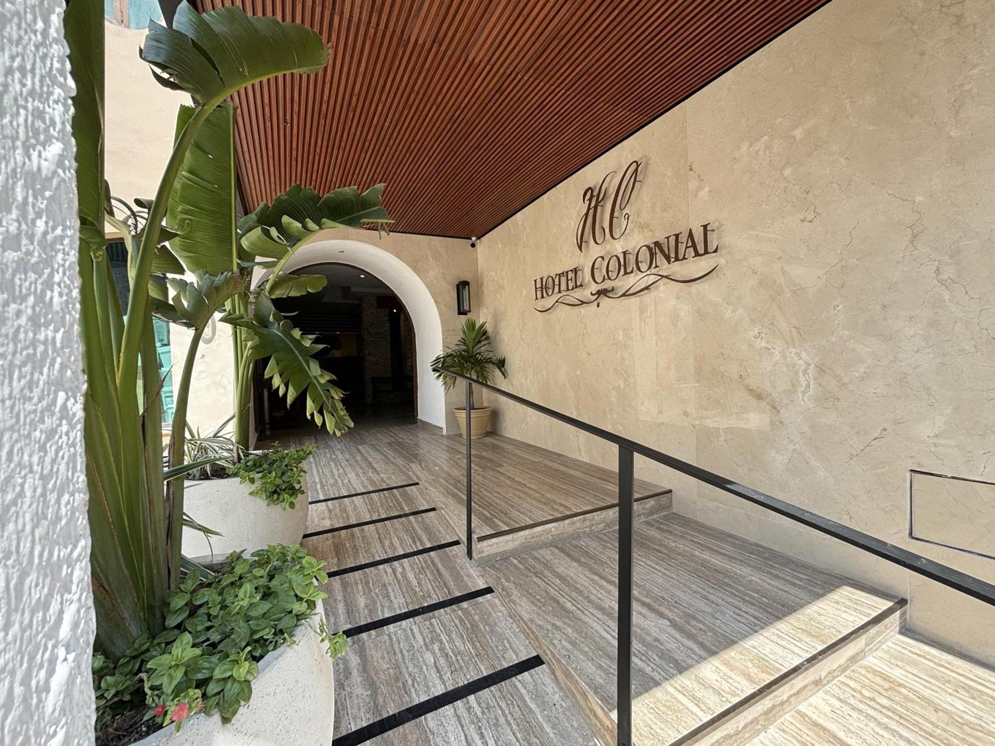 Hotel Colonial De メリダ エクステリア 写真